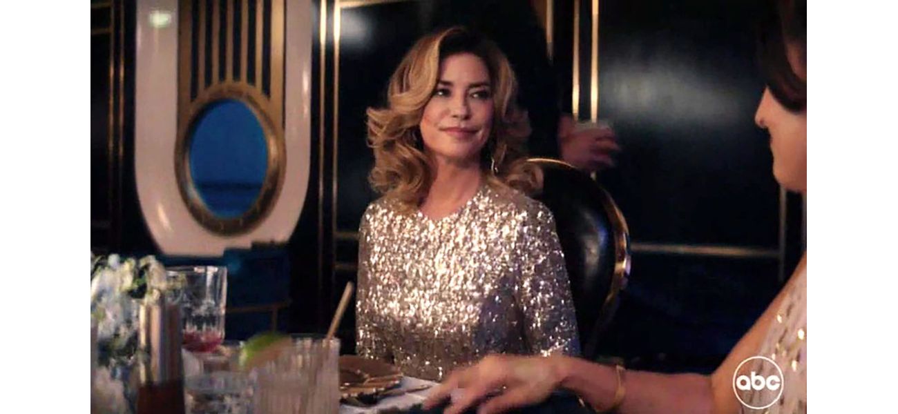 Famous 90s singer seems to have not aged at all and is now a stylish grandmother searching for love.