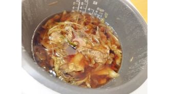 Effortlessly create the best Japanese hot pot in a rice cooker? Let's put it to the test!