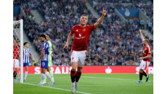Rasmus Hojlund responds to backlash from Man Utd fans over controversial Instagram post.