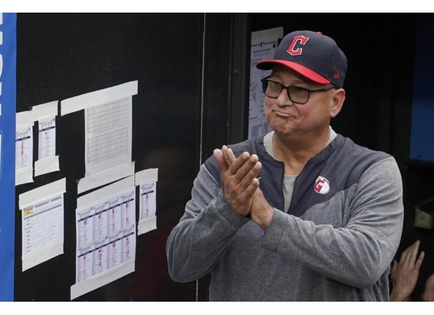 Former Cleveland manager Terry Francona will return to the MLB as the new manager for the Cincinnati Reds, according to an AP source.
