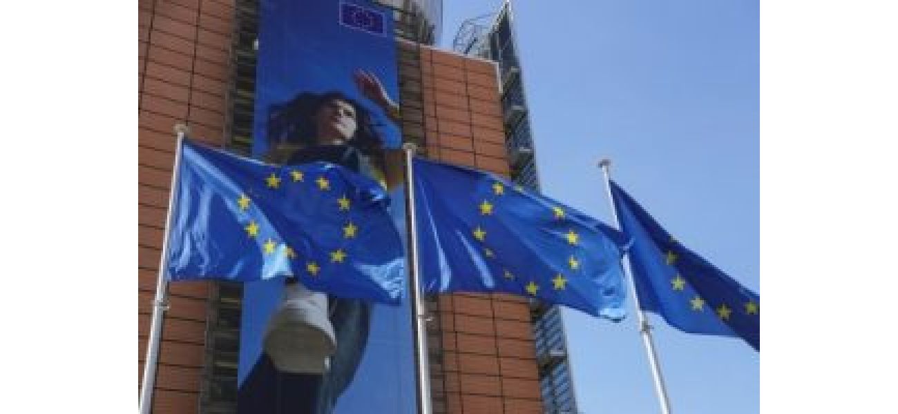 EU member states decide to place tariffs on Chinese electric vehicles before the October deadline.