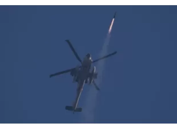 Israeli airstrikes shake southern areas of Beirut, halt main entry point to Syria