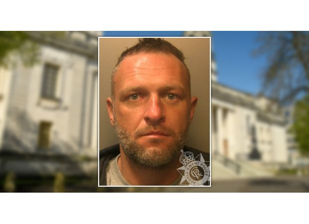 Thief enters woman's home, does laundry and leaves wine as a surprise.