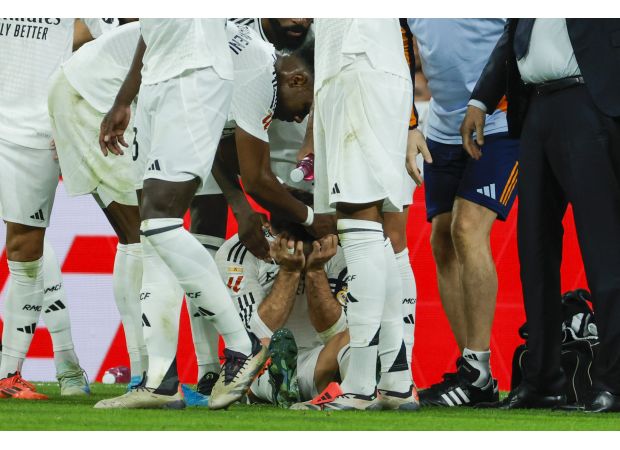 Dani Carvajal, a defender for Real Madrid, was seen crying after suffering a terrible injury.