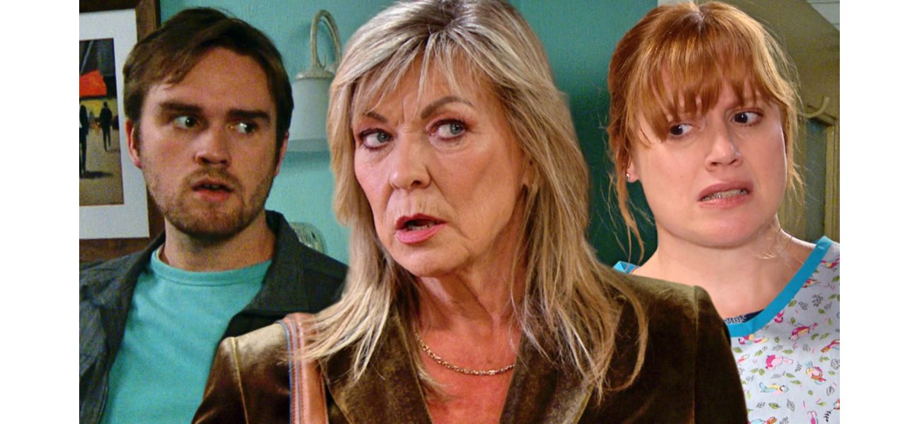 Two notorious Emmerdale villains wreak havoc in new spoiler clips.