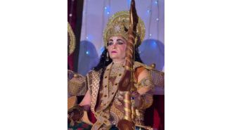 Man dies of heart attack while watching Ramleela in Delhi.