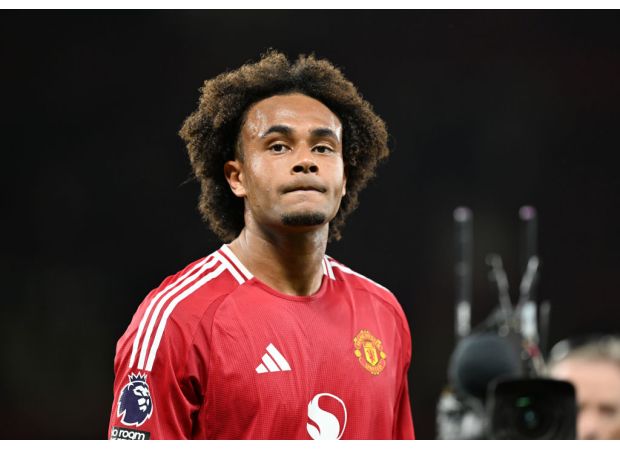 According to Ruud Gullit, the £36m Manchester United player made a mistake by joining the club.