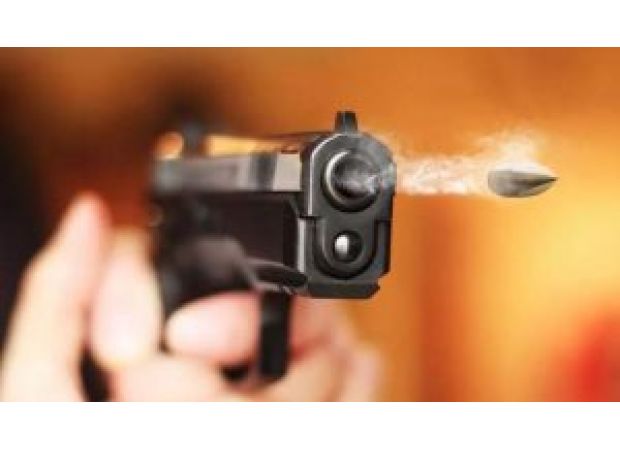 A local leader of AAP in Punjab was shot and an Akali leader was accused.