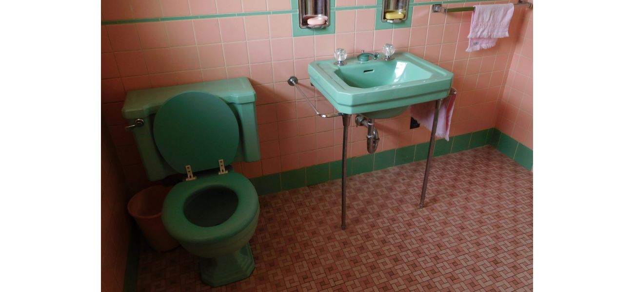 Ugly 70s décor is surprisingly popular again in houses.