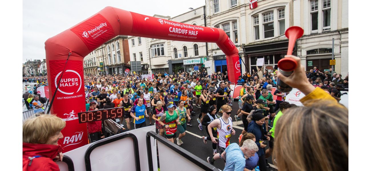 Runner dies at end of half marathon due to collapsing.