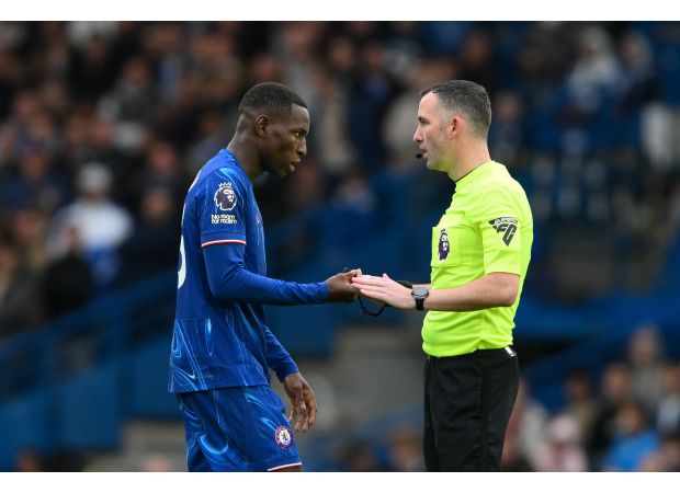 Former Premier League referee cautions Chelsea about altercation with Nicolas Jackson.