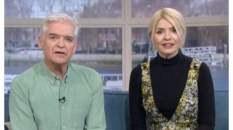 Phillip Schofield sent a shocking four-word message to Holly Willoughby.