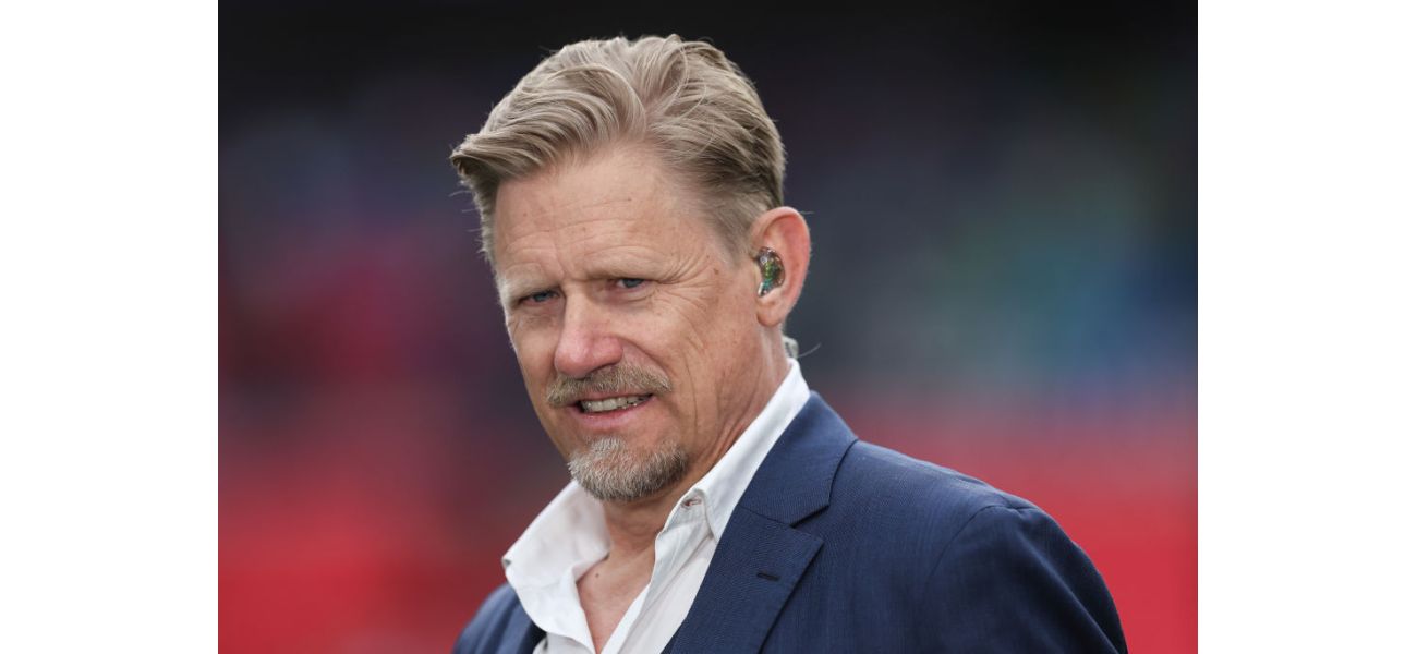 Peter Schmeichel believes there is a manager who is well-suited for Manchester United.