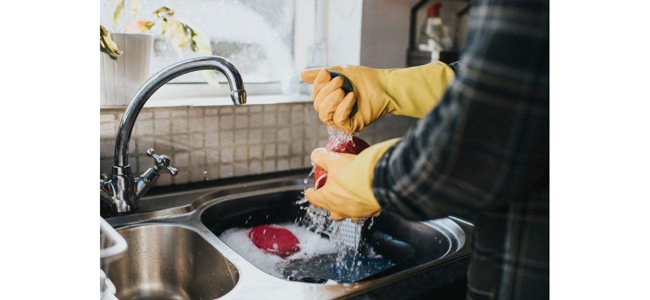 Soccer player required operation after injuring hand while washing dishes.