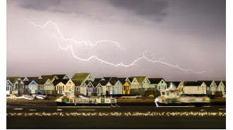 England will experience heavy rain and thunderstorms for 12 hours with rainfall ranging from 40-50 mm.