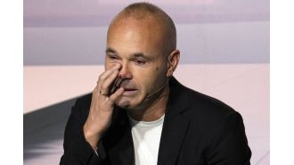 Real Madrid congratulates Andres Iniesta on his retirement from Barcelona.