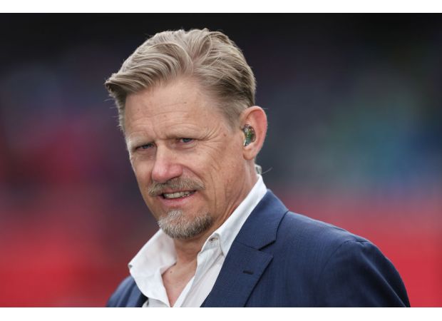 Peter Schmeichel believes there is a manager who is well-suited for Manchester United.