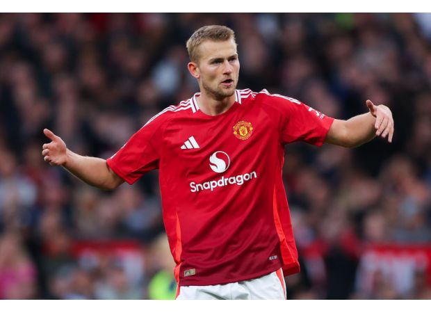 Manchester United's Matthijs de Ligt has been criticized for being 