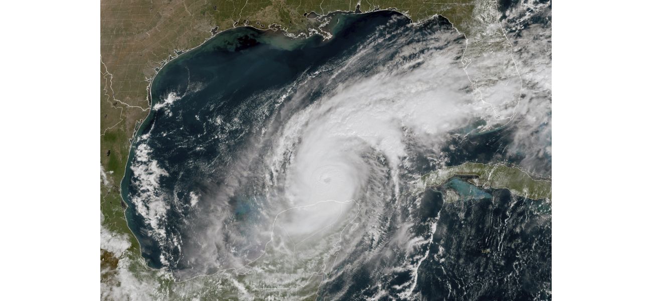 Many people told to leave as Florida prepares for devastating storm, predicted to be the worst in 100 years.