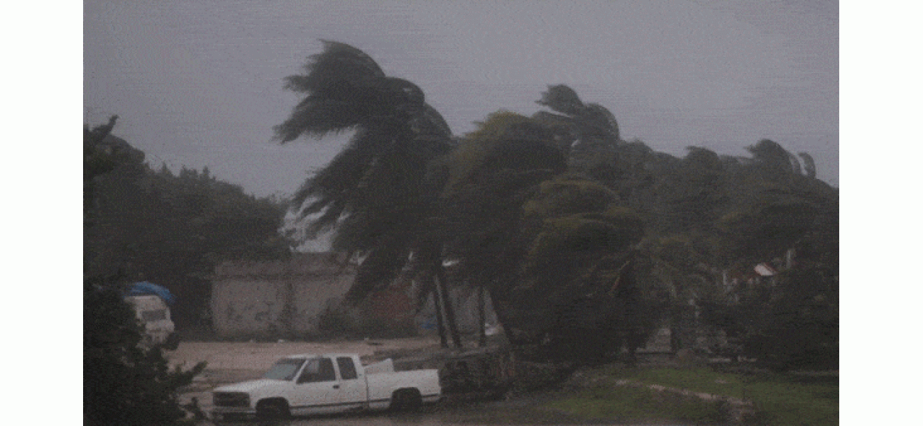Hurricane Milton becomes a Category 5 storm again, posing a major threat.