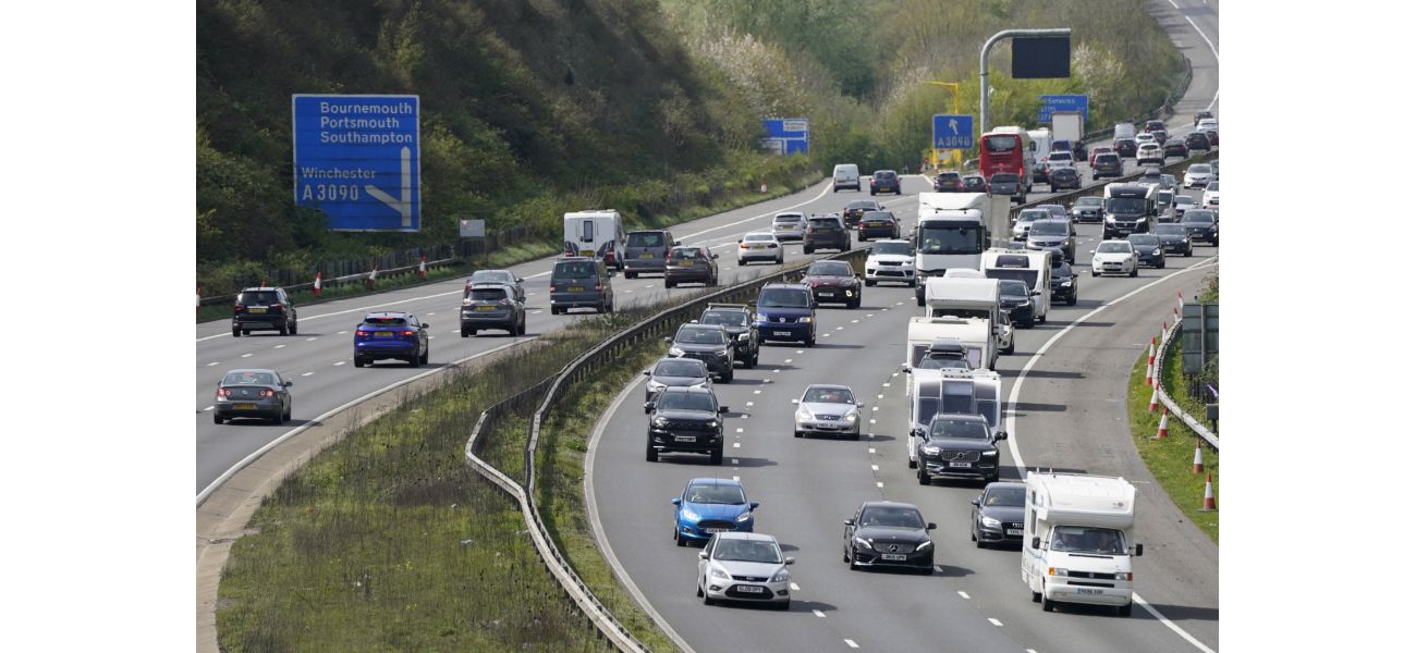 Map of England's most troubled motorway due to frequent road repairs, potholes and traffic delays.