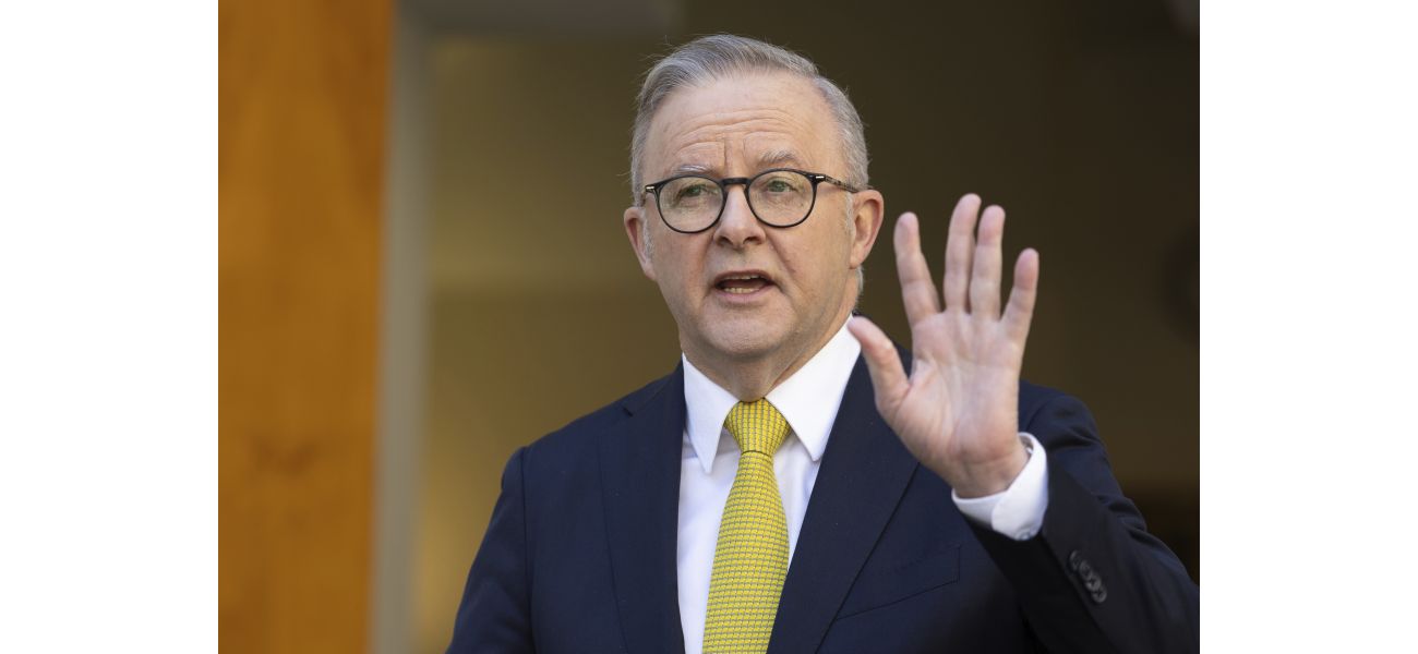 PM says sorry for offensive remark about Tourette syndrome, acknowledging it as 