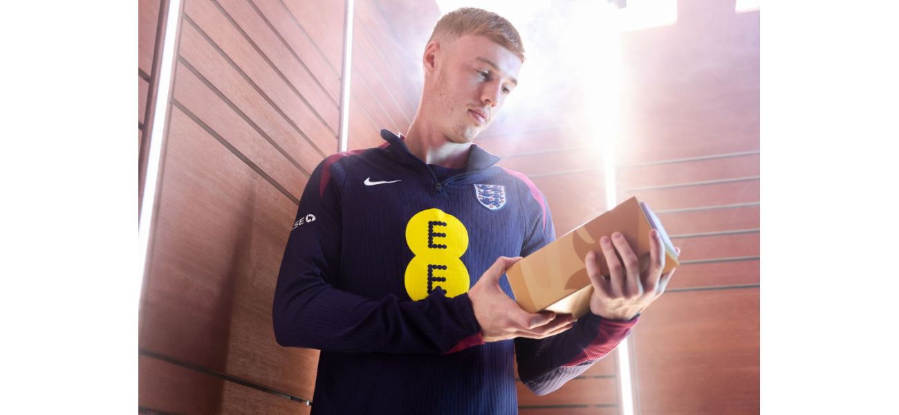 England supporters are confused about Cole Palmer winning Men's Player of the Year.