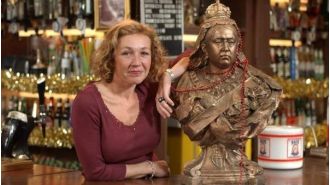 Longtime EastEnders star speaks out for the first time in 40 years, saying a simple greeting to all.