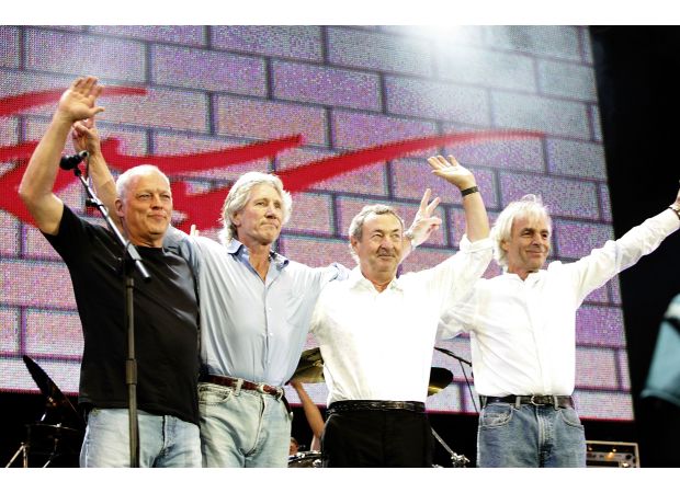 David Gilmour from Pink Floyd made a big mistake, as revealed in a previous interview.