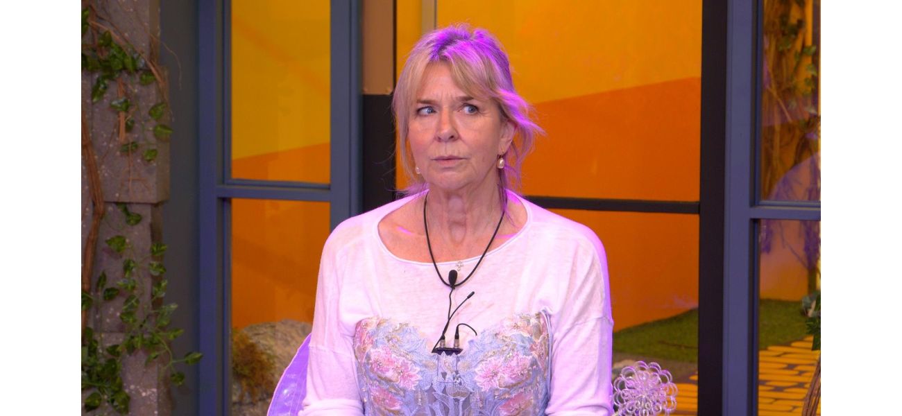 Fern Britton struggled to breathe due to heavy smoking after her marriage ended.