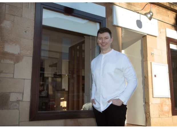 Elements, Bearsden is a reviewed location in the Bearsden area.