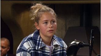 Actress Isobel Steele reveals dramatic transformation completely different from her character Liv Dingle in Emmerdale.
