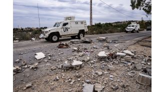 Israeli tank attacked UN headquarters, causing injuries to peacekeepers.