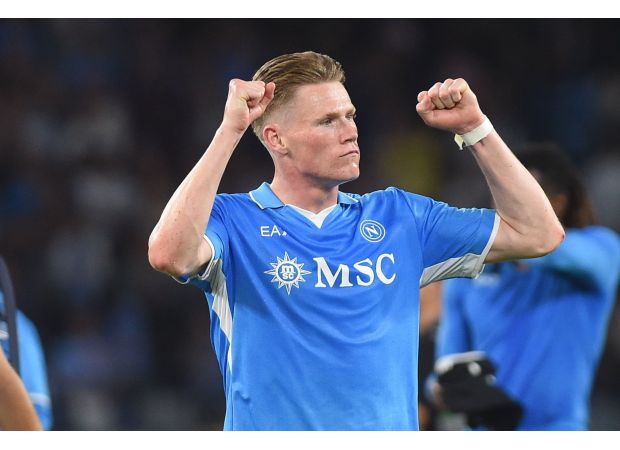 Di Canio accuses Man Utd of breaking the law by selling £25m player.