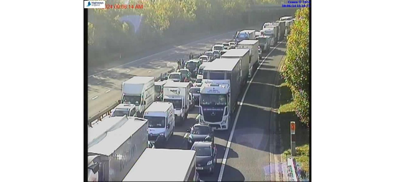 A serious collision has caused the closure of M11 near Stansted Airport.