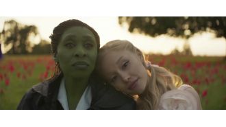 Fans of the popular musical Wicked are outraged by the low-quality and unimpressive movie poster.