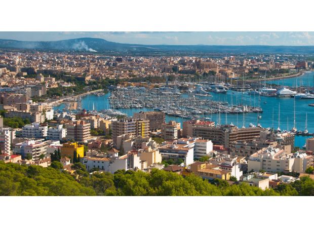 A British tourist was attacked for his £100,000 diamond Rolex shortly after his iPhone was stolen.