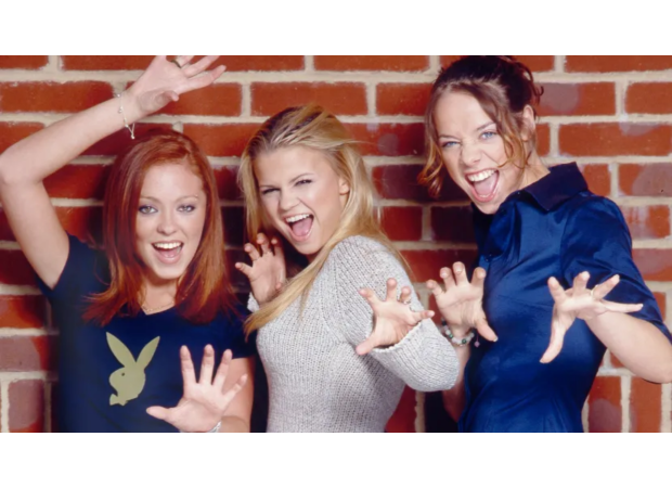 Original member of 00s pop group leaves after 26 years, making it a solo act.