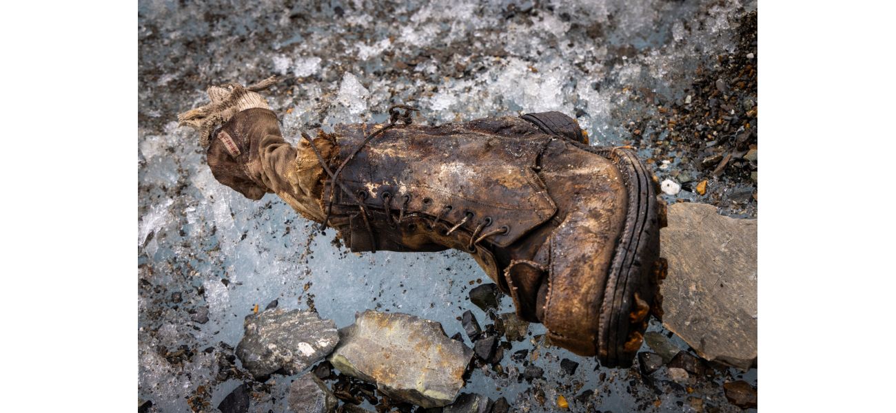 The biggest mystery of Mount Everest is starting to unravel with a shocking discovery.