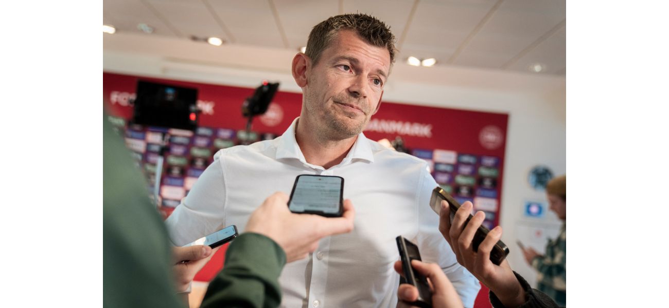 A top Man Utd player asks his coach to avoid playing him for full 90 minutes due to concerns over his injury.