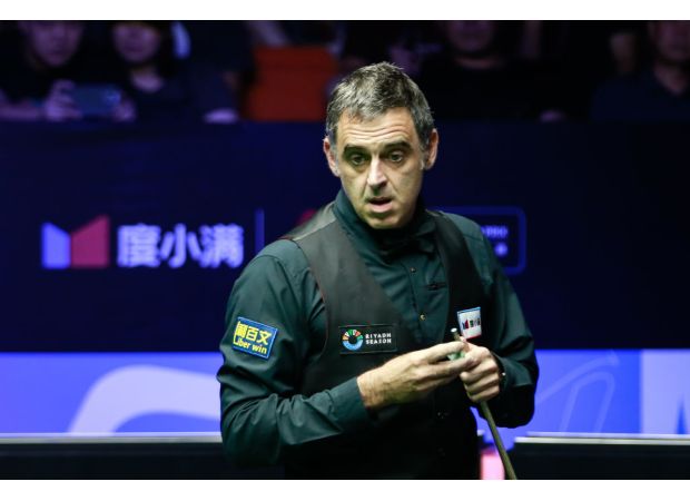 Snooker legend Ronnie O’Sullivan set to play against top-ranked female player in highly-anticipated match-up.