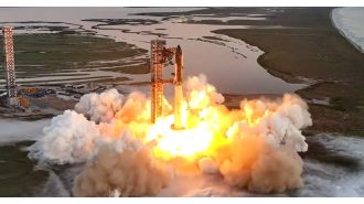 Starship booster successfully lands in SpaceX's latest mission.