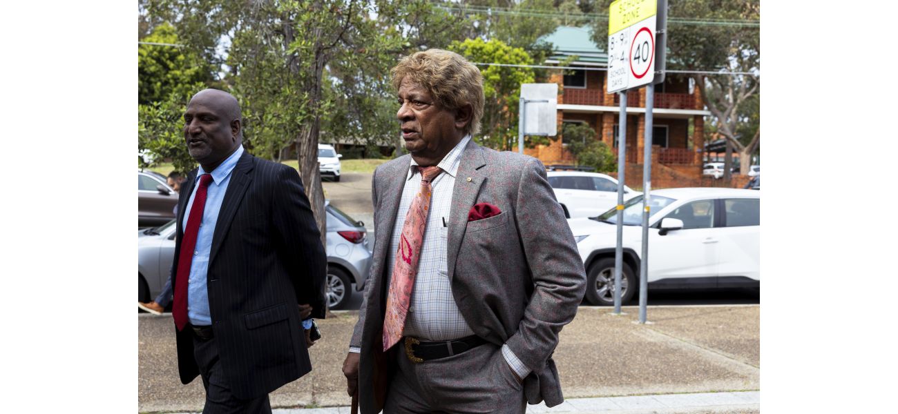 Kamahl received bad advice and sent a harmful text, according to court testimony.