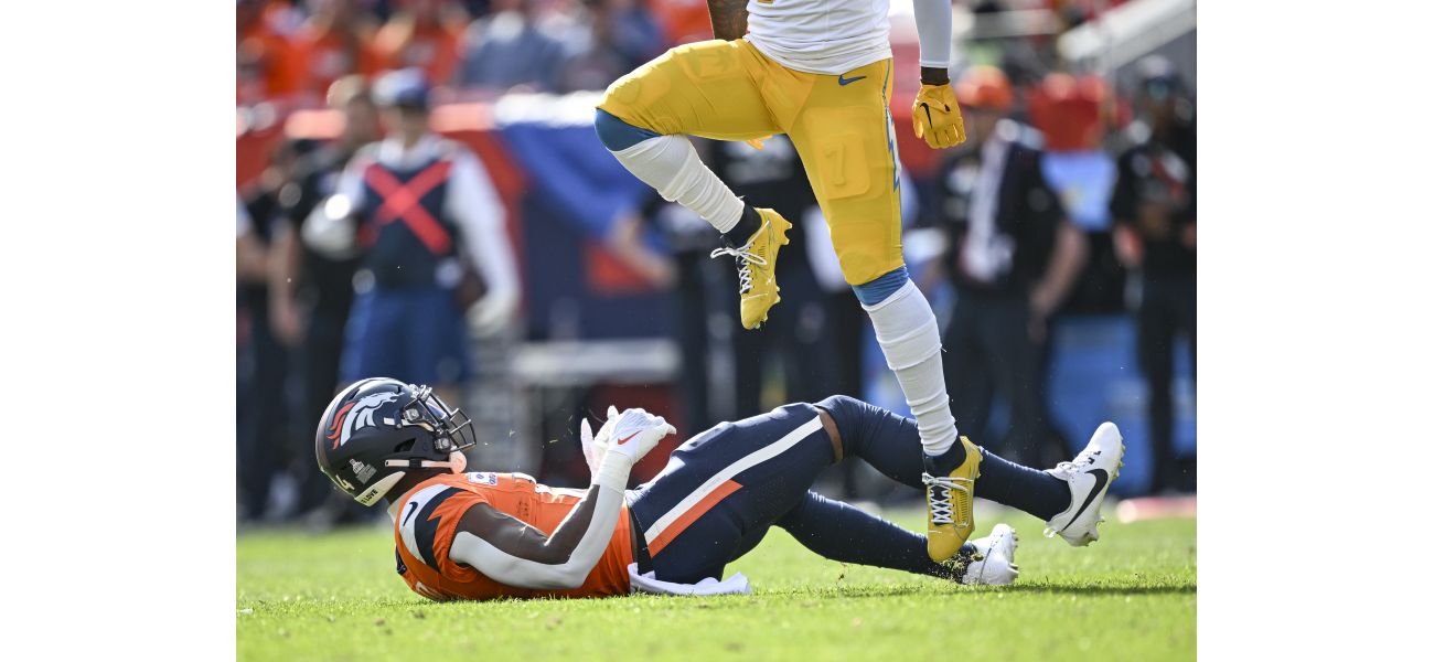 Broncos' early-game offense is a major issue, overshadowed by fourth-quarter loss to Chargers.