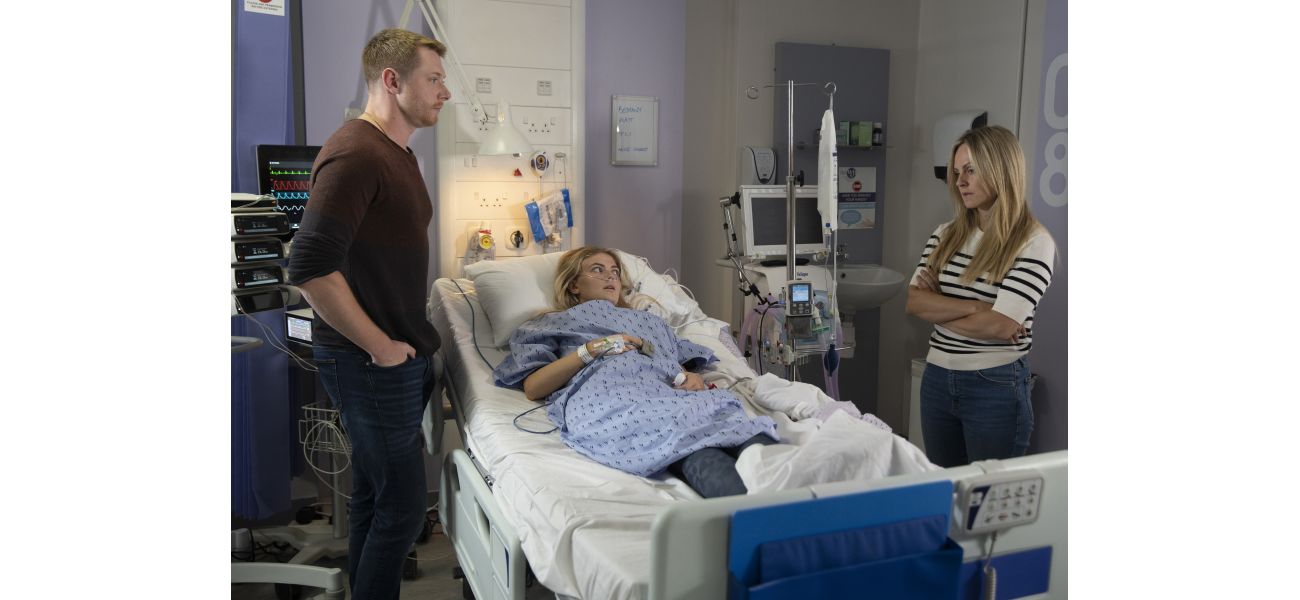 The popular Coronation Street couple is brought back together by a surprising individual.