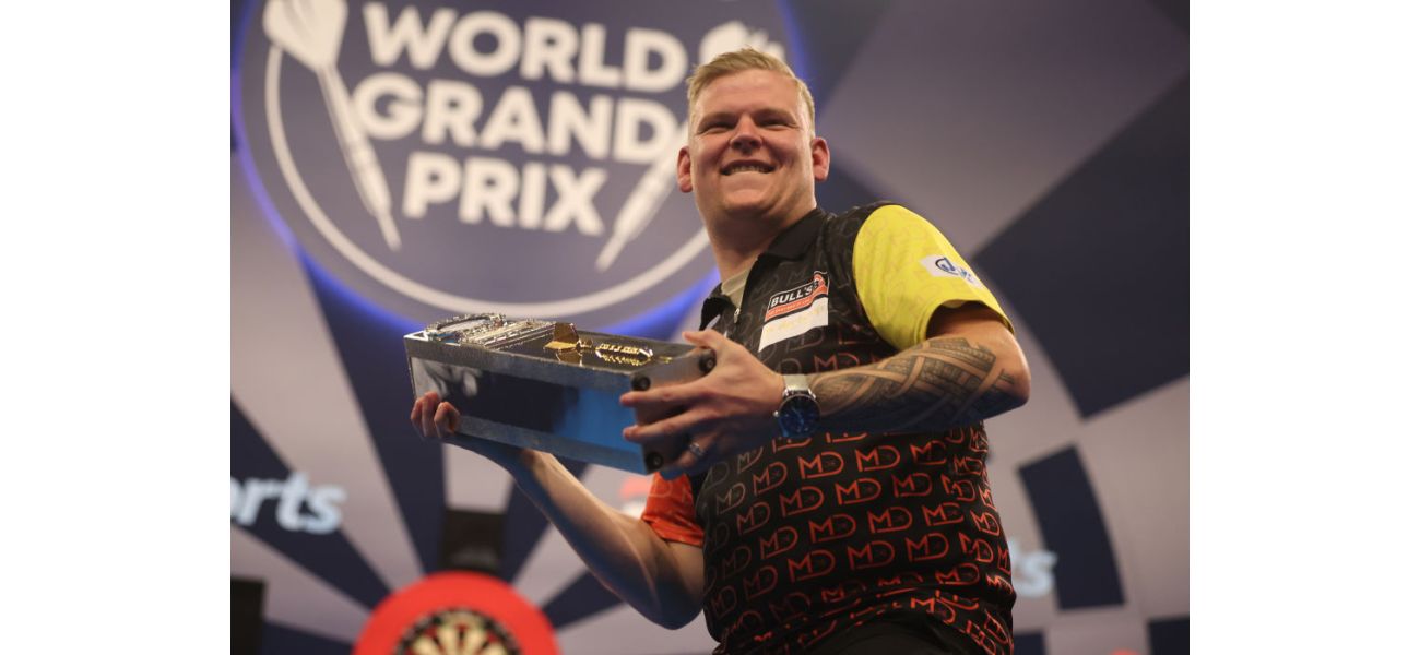 Mike De Decker went from wanting to give up darts to winning the World Grand Prix in a surprising turn of events.