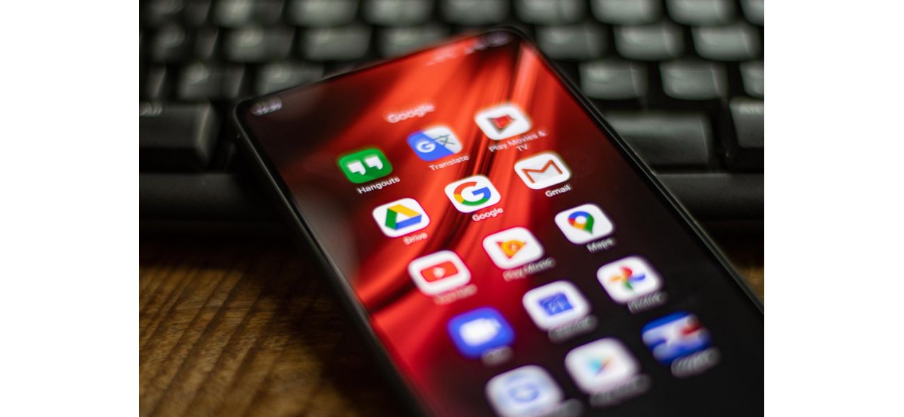 Android users should be wary of downloading 'malicious apps,' suggests a recent warning.