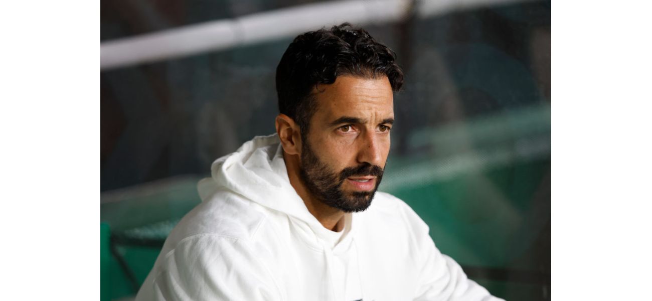 Fernandes supports 39-year-old manager for Manchester United's top position.