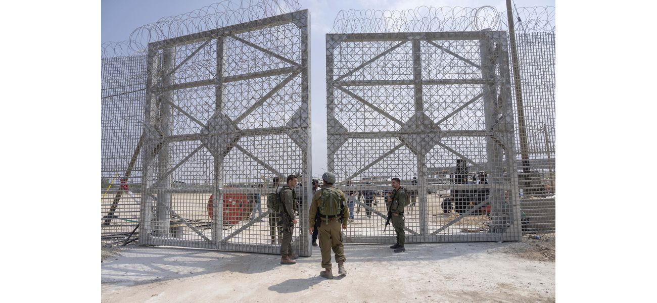 Netanyahu considering removing civilians from northern Gaza and halting aid.