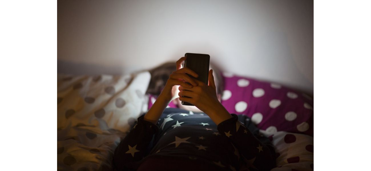 Is your child addicted to 'doom scrolling'? Here's how to find out.